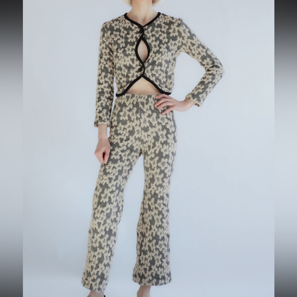 Tach clothing knit flower pants
